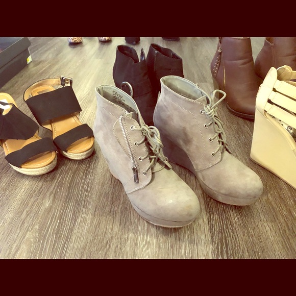Shoes - Wedges